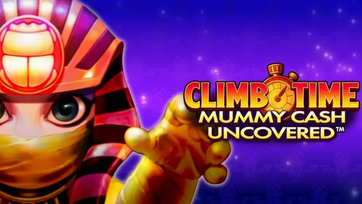 Tampilan visual slot Climb Time Mummy Cash Uncovered dengan latar belakang malam Mesir yang modern.